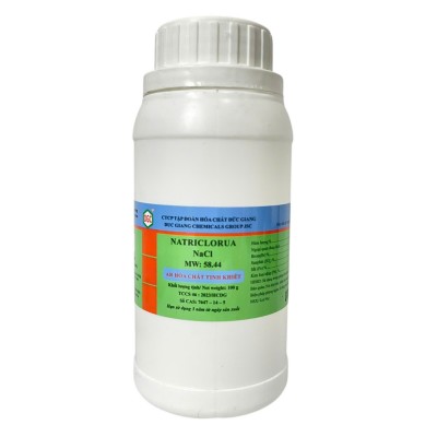 Sodium chloride (NaCl) 